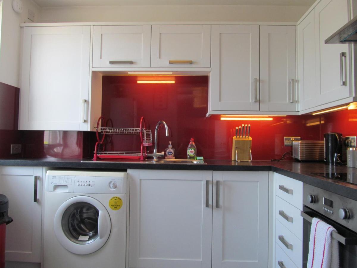 The Granite City - Modern City Centre Apartment Aberdeen Eksteriør bilde