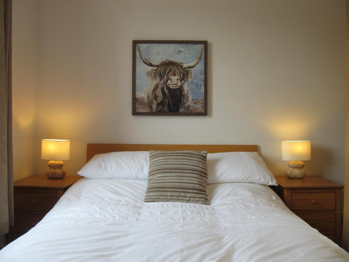 The Granite City - Modern City Centre Apartment Aberdeen Eksteriør bilde